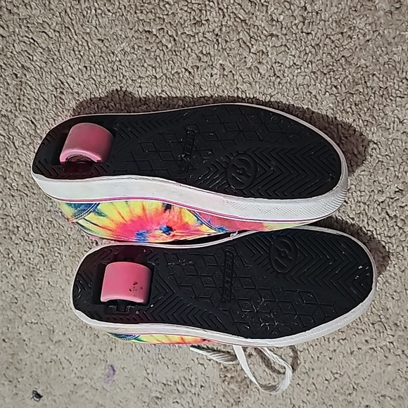 Girls Heelys Size 2 - Picture 2 of 2